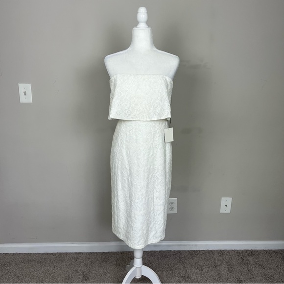 NWT LULUS LET’S GO OUT TONIGHT WHITE LACE STRAPLESS BODY CON DRESS SIZE MEDIUM - Picture 5 of 16